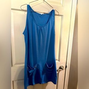 Sleeveless dress